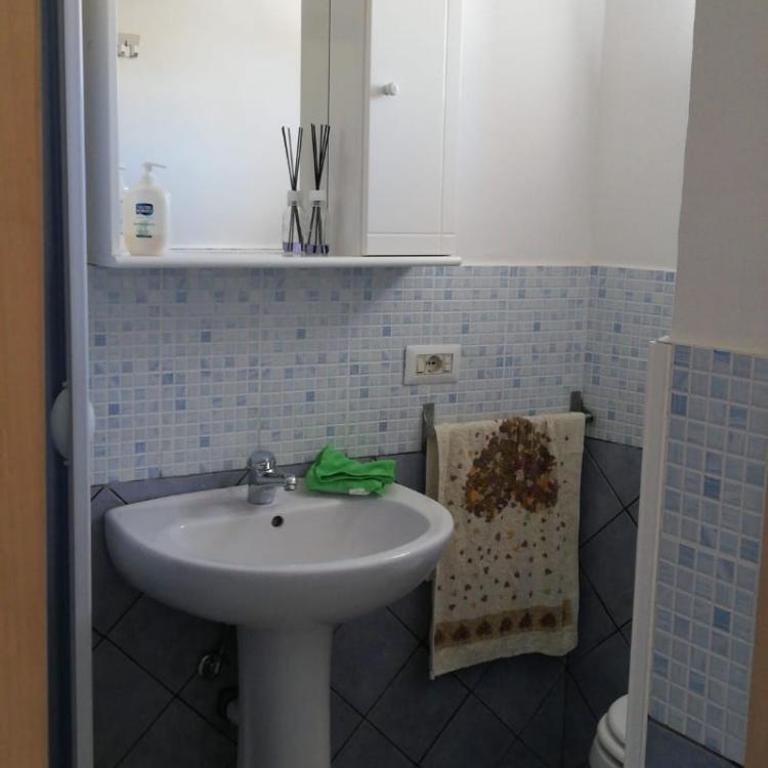 appartamento celeste - Appartamento con 1 Camera da Letto - 15