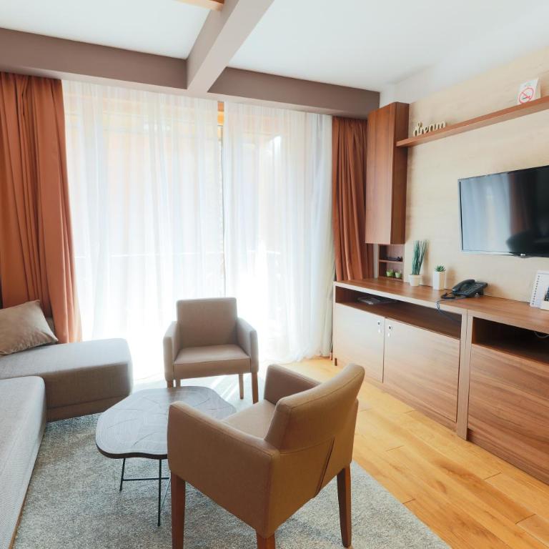 Apartment B231-Aparthotel Vučko- private host - One-Bedroom Apartment - 13