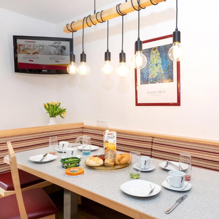 Elto Appartements - Apartment mit Balkon - 4