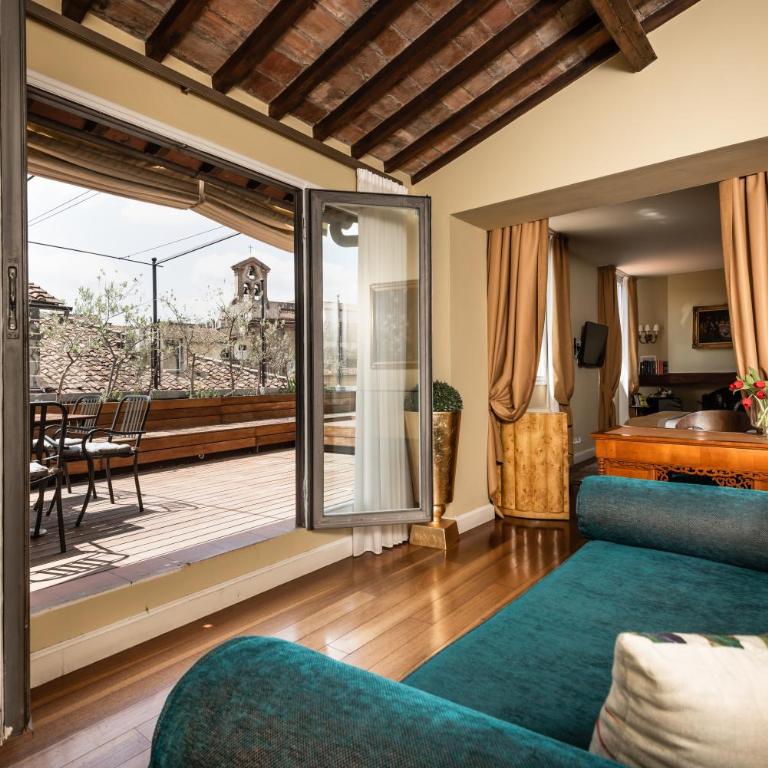 AQA Palace - Junior Suite con Terrazza - 1