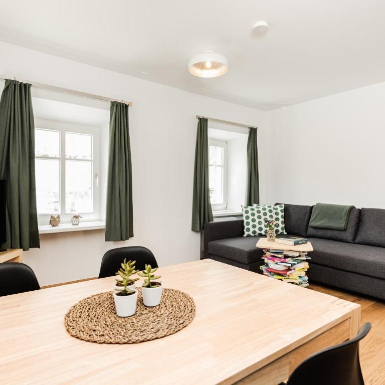 Tini´s Feinstes - Apartment - 5