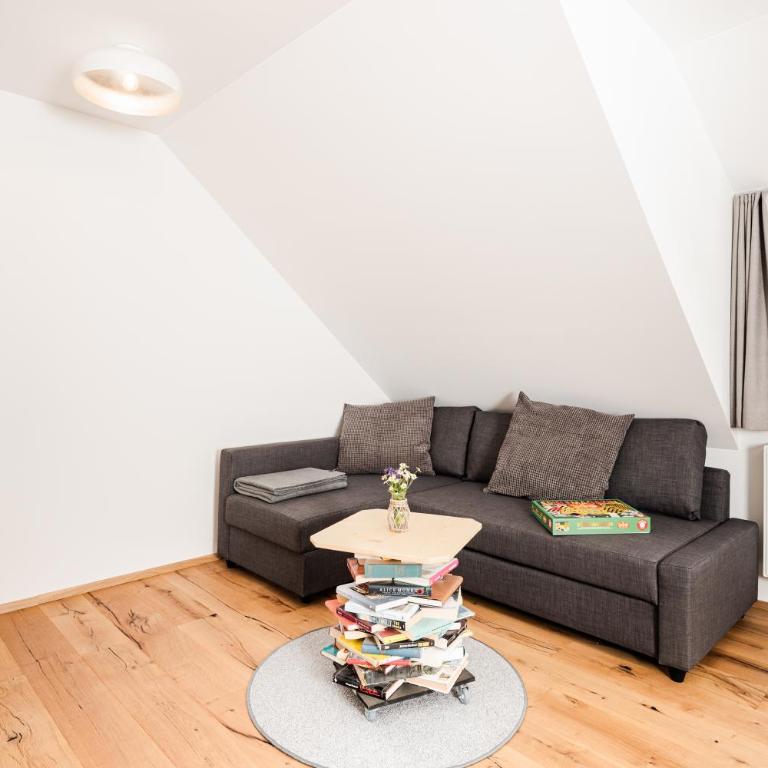 Tini´s Feinstes - Apartment - 8