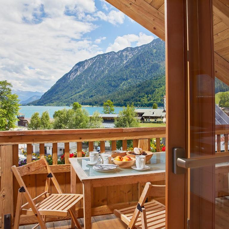 Hotel Christina - Ihr kleinstes 4* Hotel am Achensee - Apartment mit Seeblick - 7
