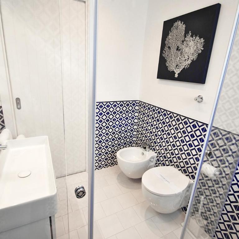 Carthusia Suites - Appartamento con 2 Camere da Letto e Terrazza - 3