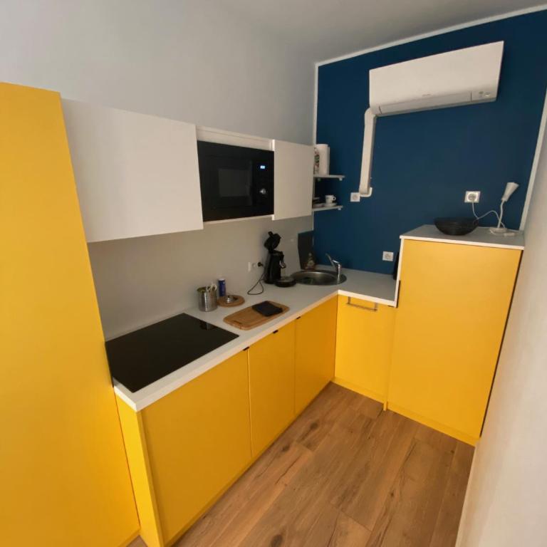 Grand studio rue piétonne Ajaccio - Apartment mit 1 Schlafzimmer - 6
