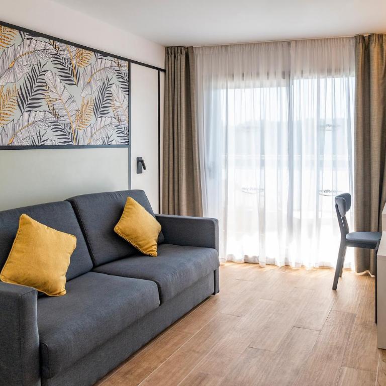Medplaya Hotel Calypso - Suite Junior con terraza (2 adultos) - 1