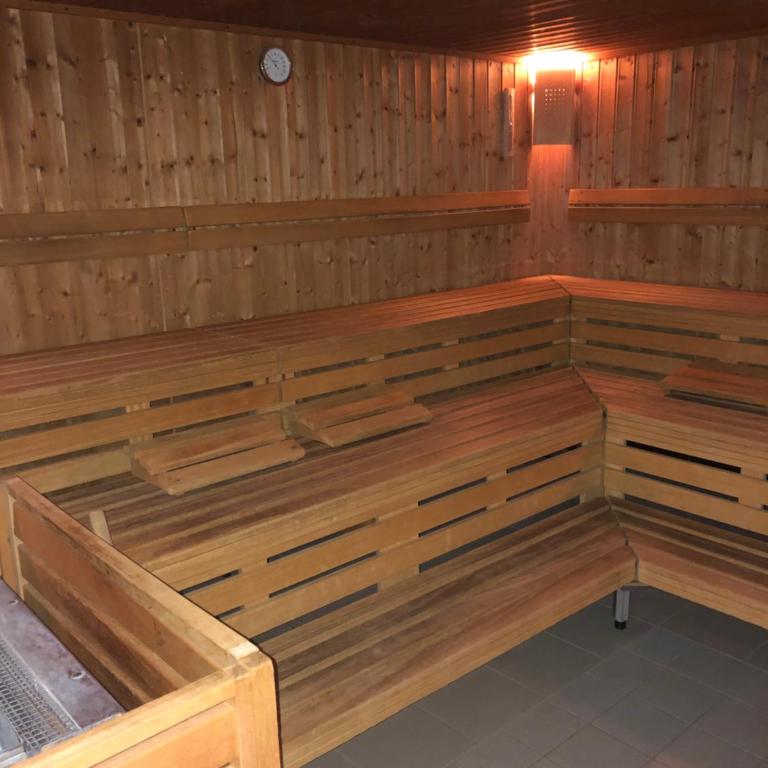Laax-Relax - Apartment mit Balkon - 18