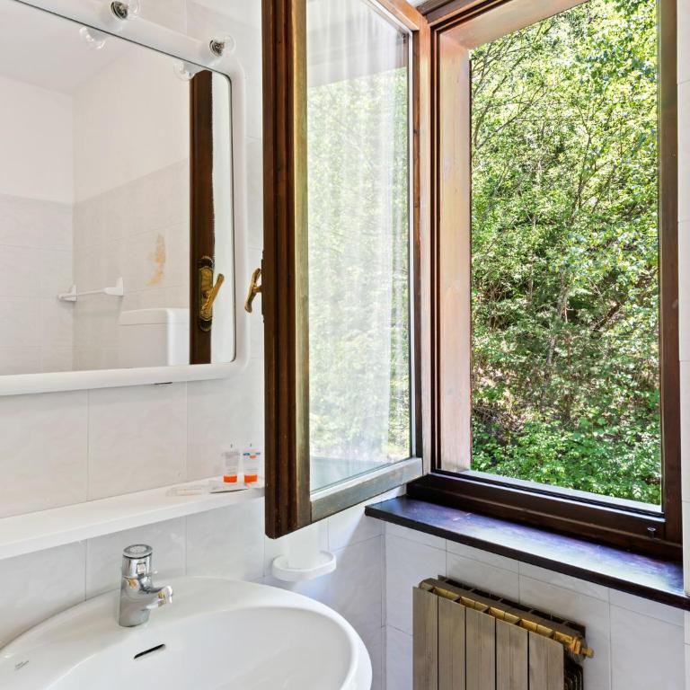 Apartment in Ledro by Lake & Dolomites - Casa Vacanze con 2 Camere da Letto - 17