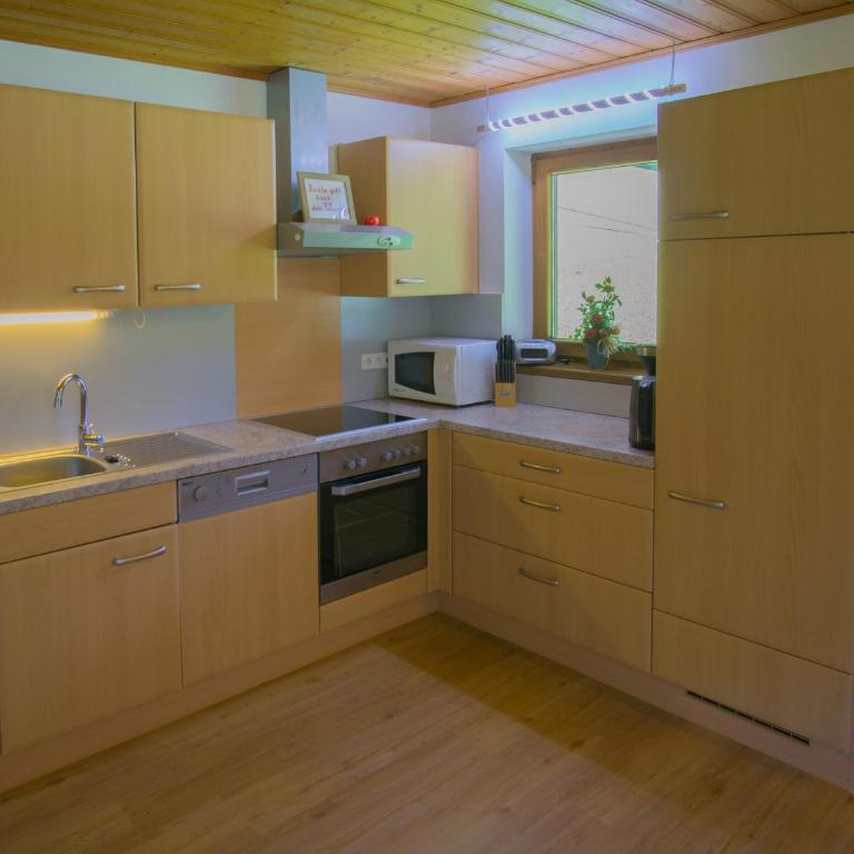 Apartment Bergblick - Apartment mit 3 Schlafzimmern - 6