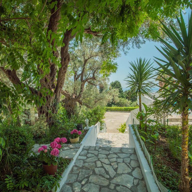 The Turtles Garden - Villa with Sea View - 8
