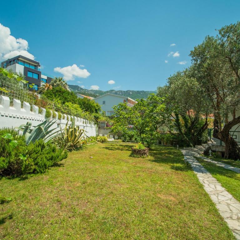 The Turtles Garden - Villa with Sea View - 9
