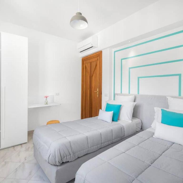 Villa Capo D'Arco - Three-Bedroom Villa - 22
