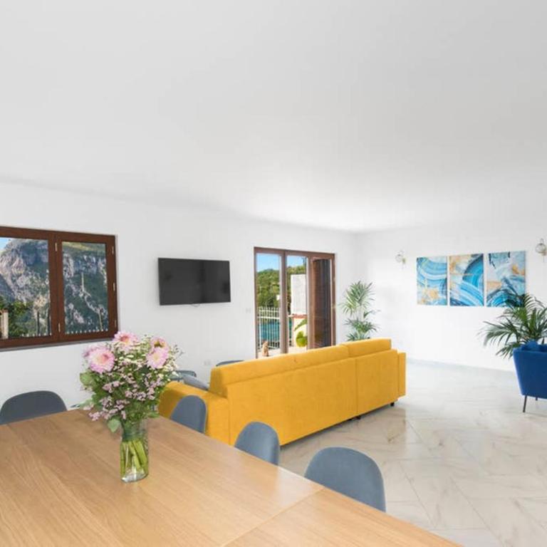 Villa Capo D'Arco - Three-Bedroom Villa - 23
