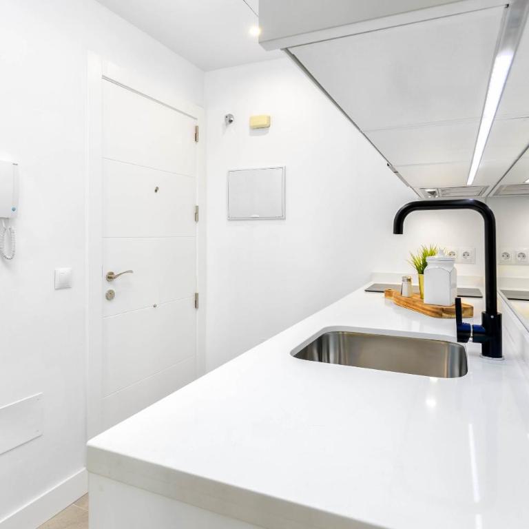 iloftmalaga San Juan - Studio Apartment - 35