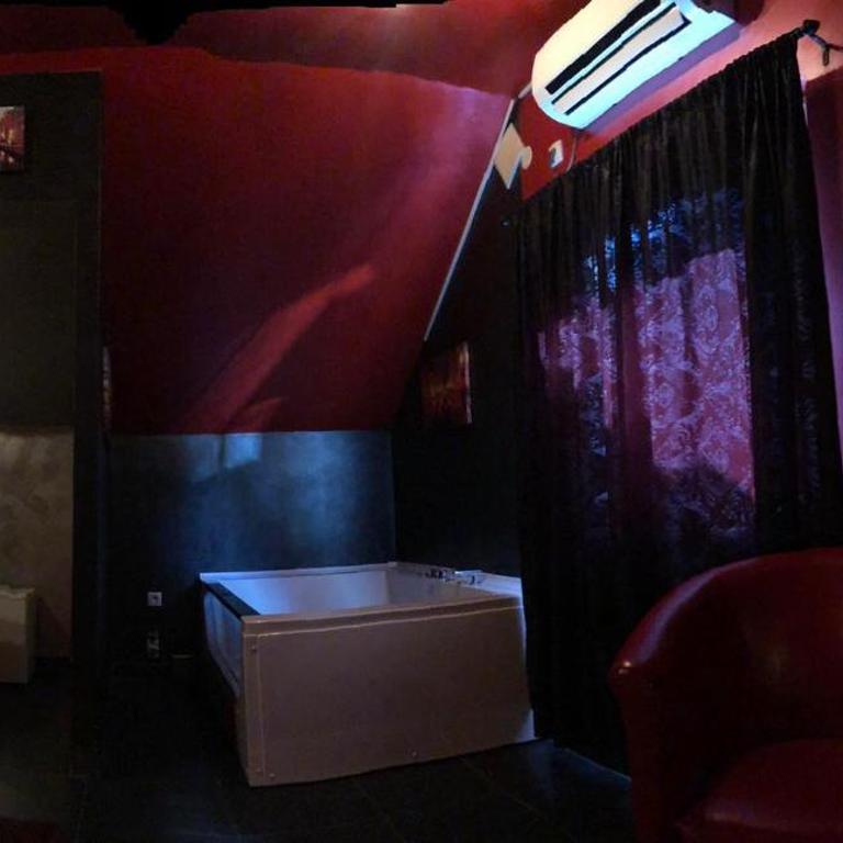 Spa Secret - Studio sa Hidromasažnom Kadom - 4