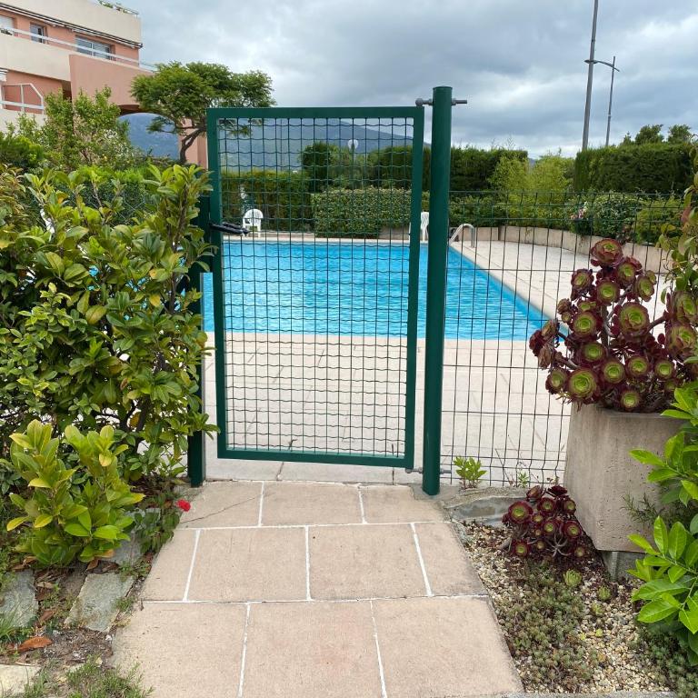 Superbe 2P vue mer, ensoleillé, piscine - Appartement 1 Chambre - 22