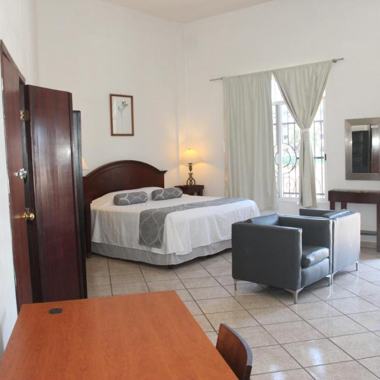 Hotel Posada Doña Rubino - Family Room - 4