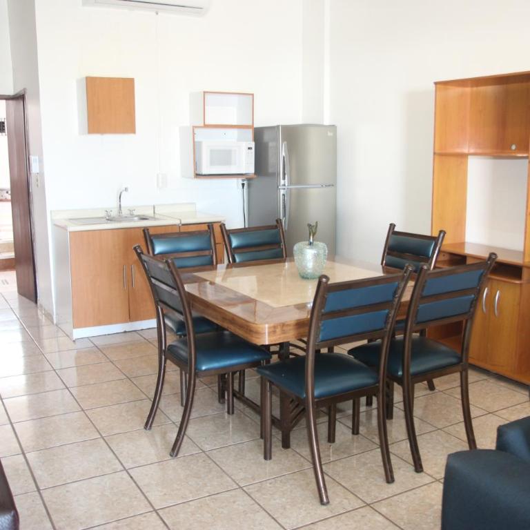 Hotel Posada Doña Rubino - Suite 1 (6 Pax) - 4