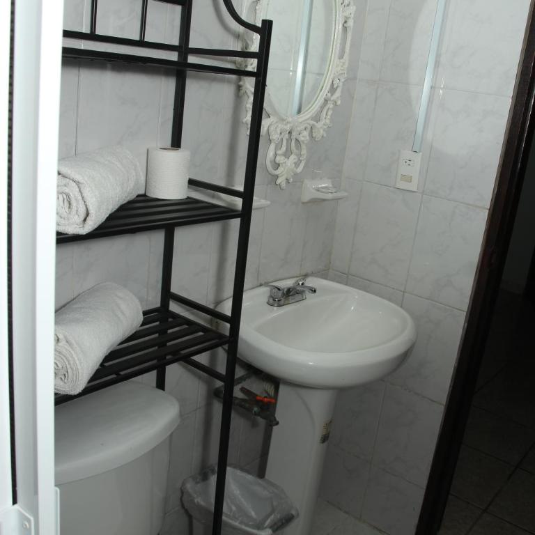 Hotel Posada Doña Rubino - Suite 1 (6 Pax) - 1