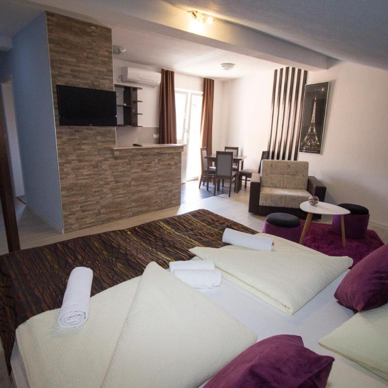 Hotel Villa Nadin - Studio with Balcony - 1