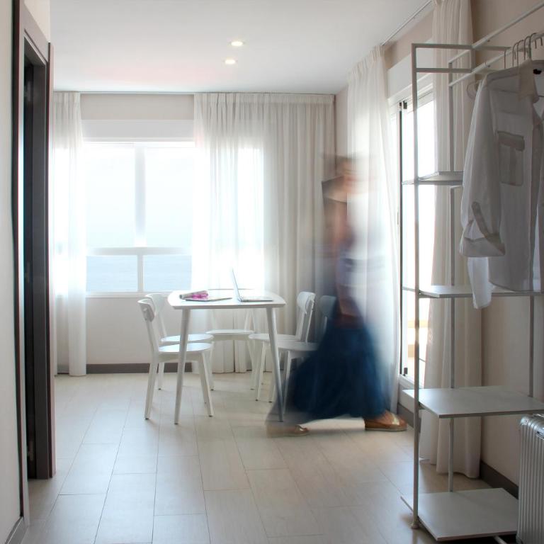 Apartamentos Ribera - Ático con vistas al mar - 2