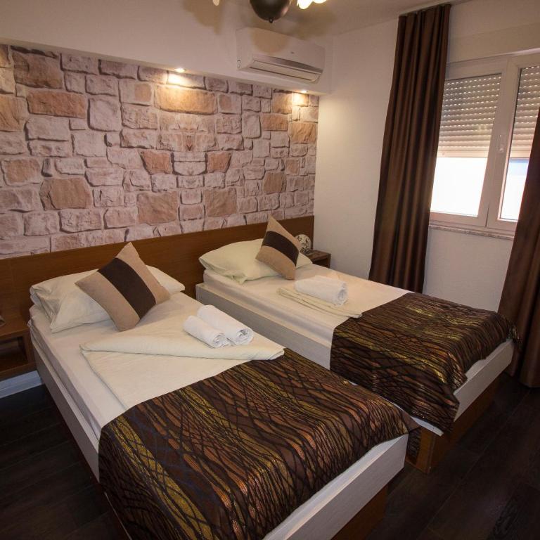 Hotel Villa Nadin - Četvorokrevetna Soba - 1