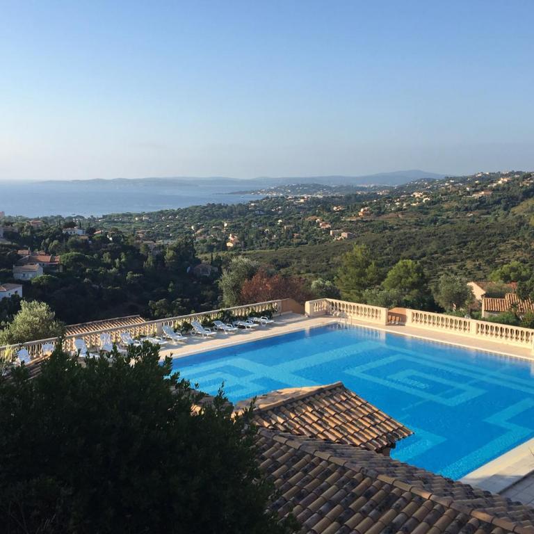 APT. LA CORNICHE 810 - LES ISSAMBRES F - - Studio - 18