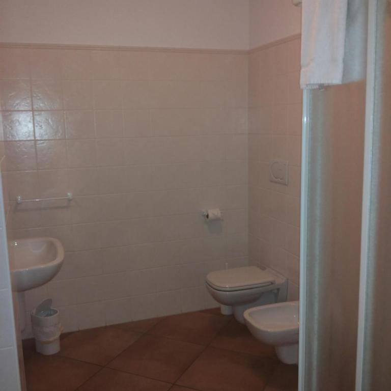 Agritur Arcosole B&B Camping - Camera Matrimoniale - 17