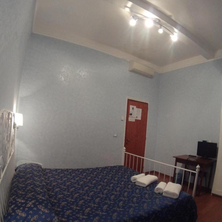 Casa Cleo - Camera Matrimoniale con Bagno Privato Esterno - 4