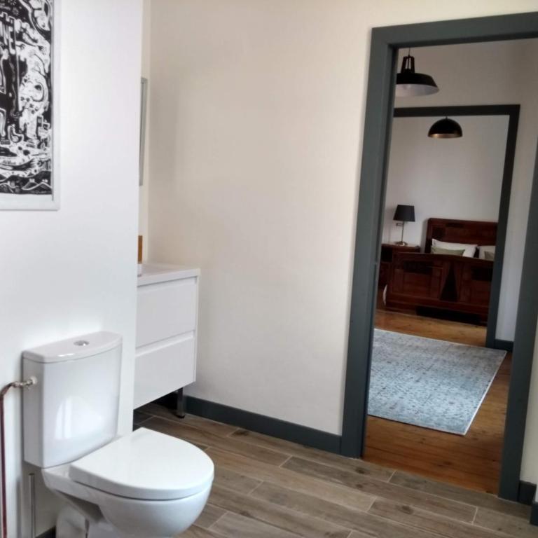 Number15 Guesthouse Carcassonne - Deluxe Suite mit Kingsize-Bett - 6