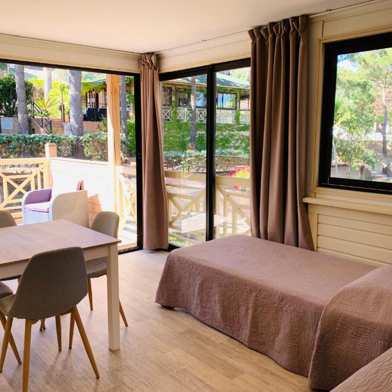 Résidence Les Pins - Appartement 2 Personnes - 7
