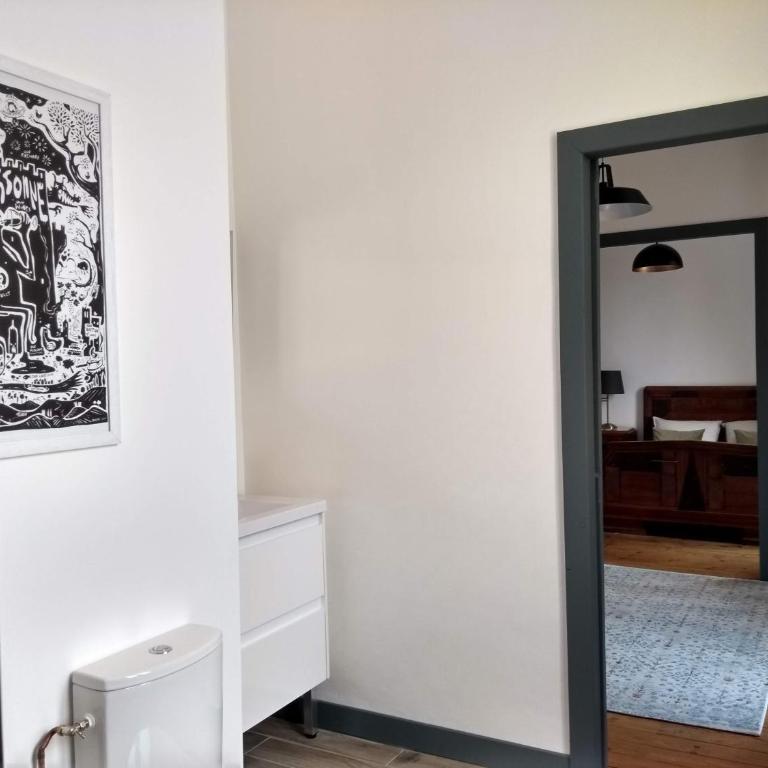 Number15 Guesthouse Carcassonne - Deluxe Suite mit Kingsize-Bett - 12