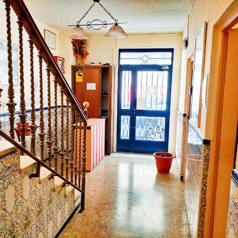 AB Pension Granada - Single Room with Shared Bathroom - 5