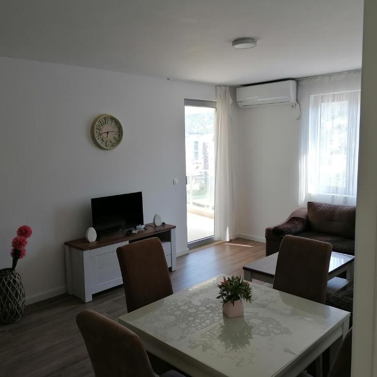 Riki Dream - Two-Bedroom Apartment - 8