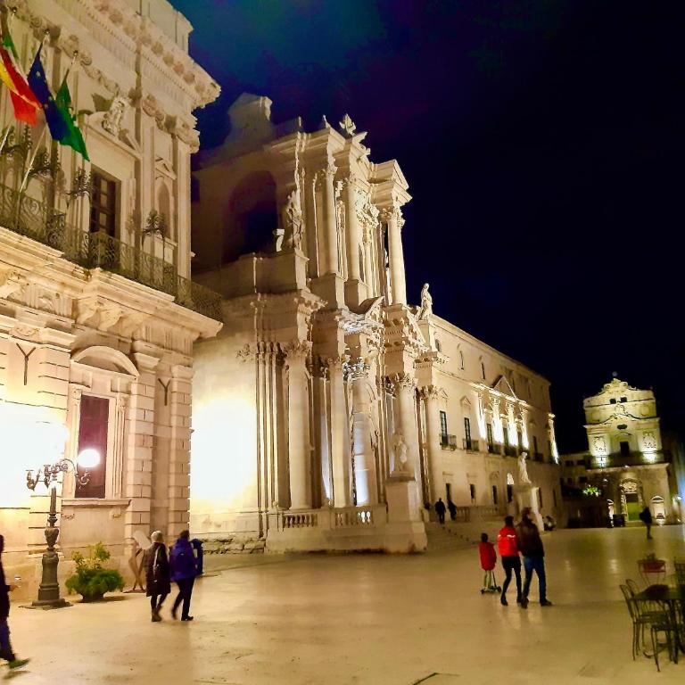 Incantevole appartamento in palazzo storico Ortigia - Appartamento - 63