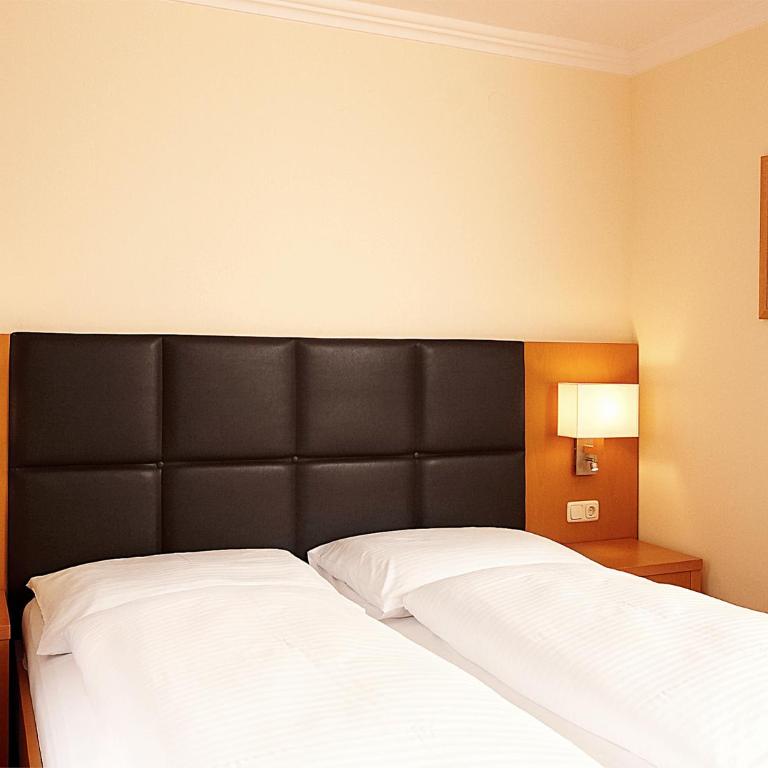Hotel Goldener Adler - Doppelzimmer - 2
