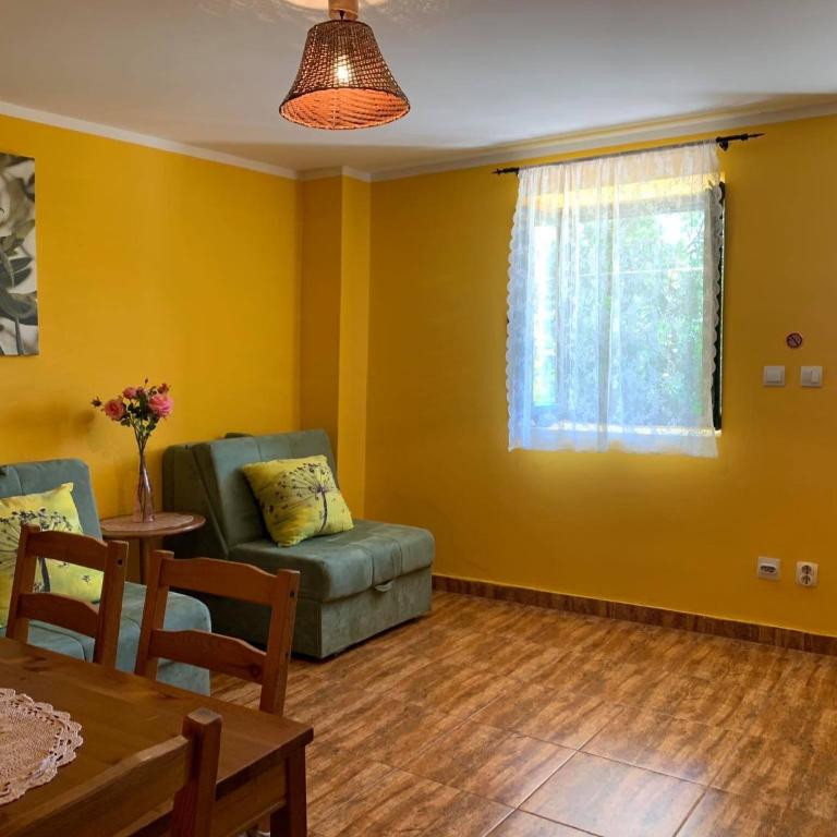 Boutique Home Saltaragazza - One-Bedroom Apartment (2 Adults) - 10