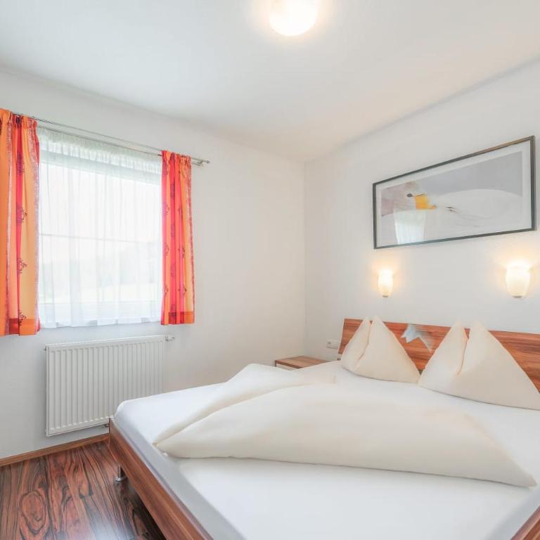 Alpenjuwel Appartements - Apartment mit 2 Schlafzimmern und Balkon - 10
