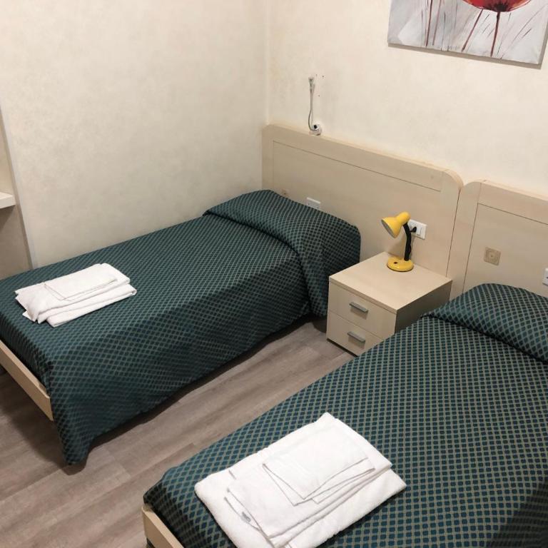 Antico Albergo - Camera Doppia con Letti Singoli - 2