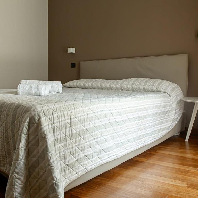 Sirmione Rosselli Apartments - Superior Apartment - 5