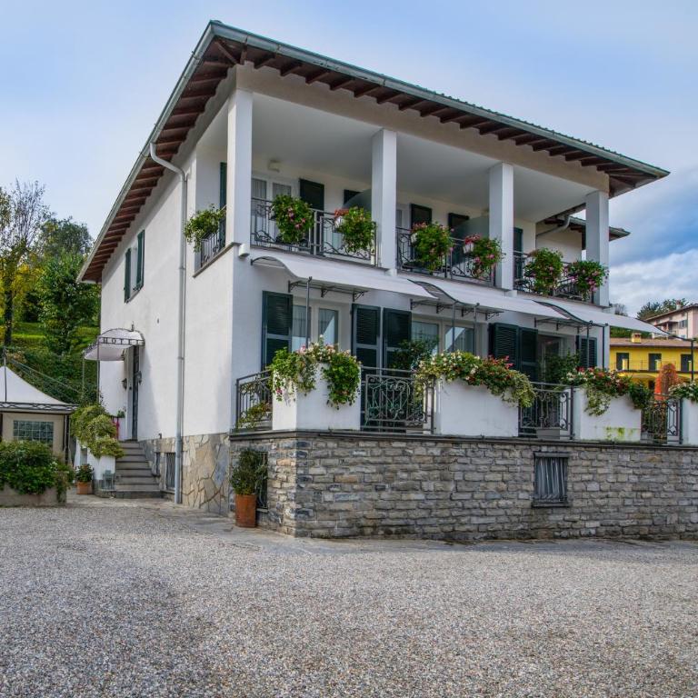 Miralago B&B and Apartments - Camera Matrimoniale - 1