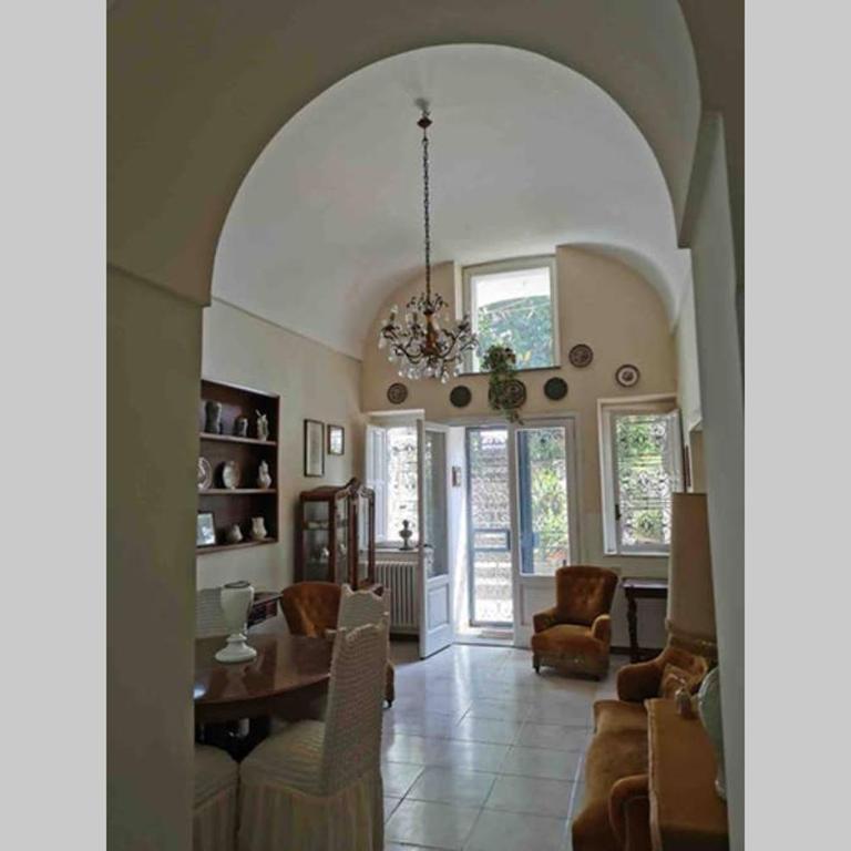 Oasi di Pace - Two-Bedroom House - 15