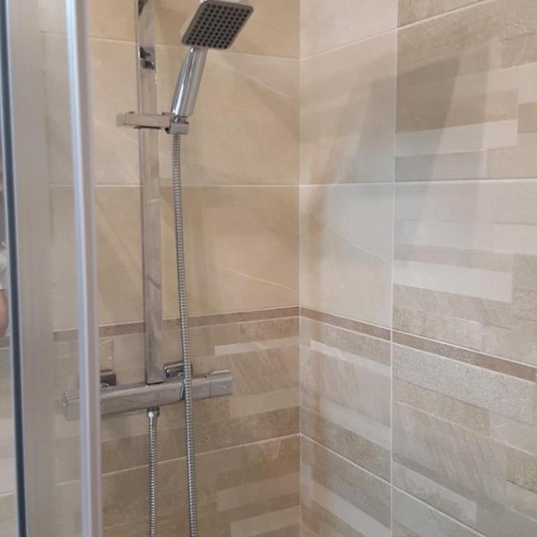 Condominio Le Palme - Appartamento con 2 Camere da Letto - 17