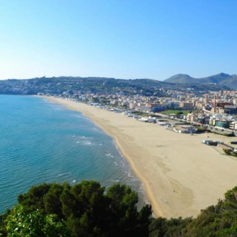 Oasi di Pace - Two-Bedroom House - 23