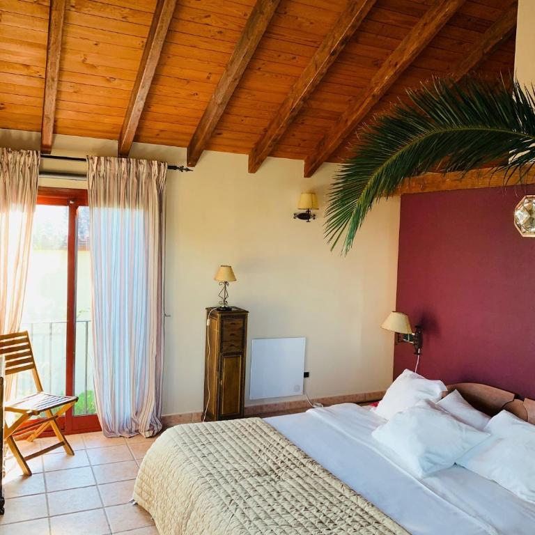 VILLA NABRISA MARBELLA, 5 BEDROOM, PRIVATE POOL, GARDEN, BBQ - Villa - 67