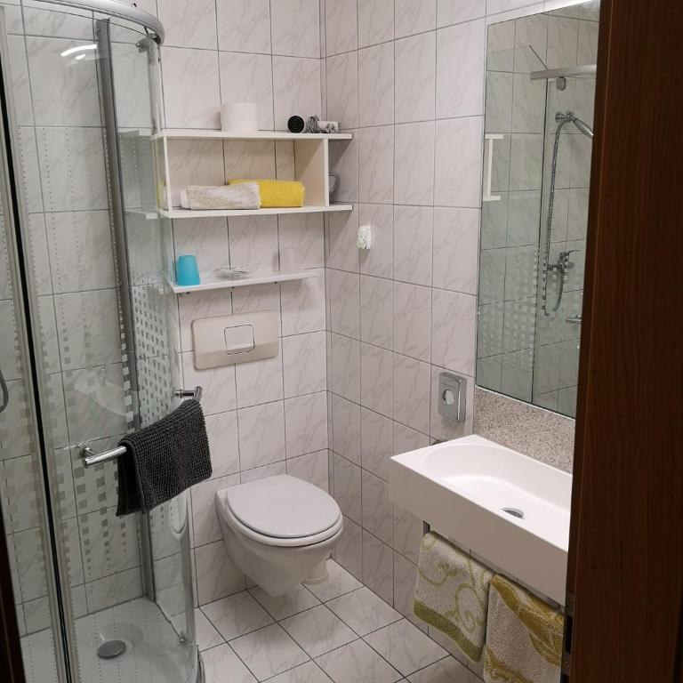 Birkenhof - Apartment mit 1 Schlafzimmer und Balkon - 1 - 2