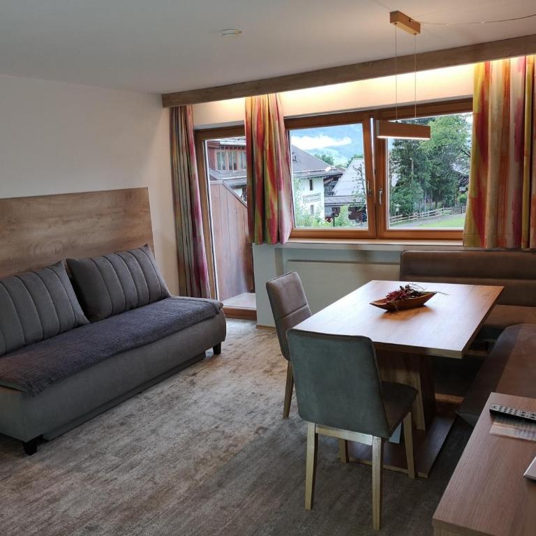 Birkenhof - Apartment mit 1 Schlafzimmer und Balkon - 1 - 3