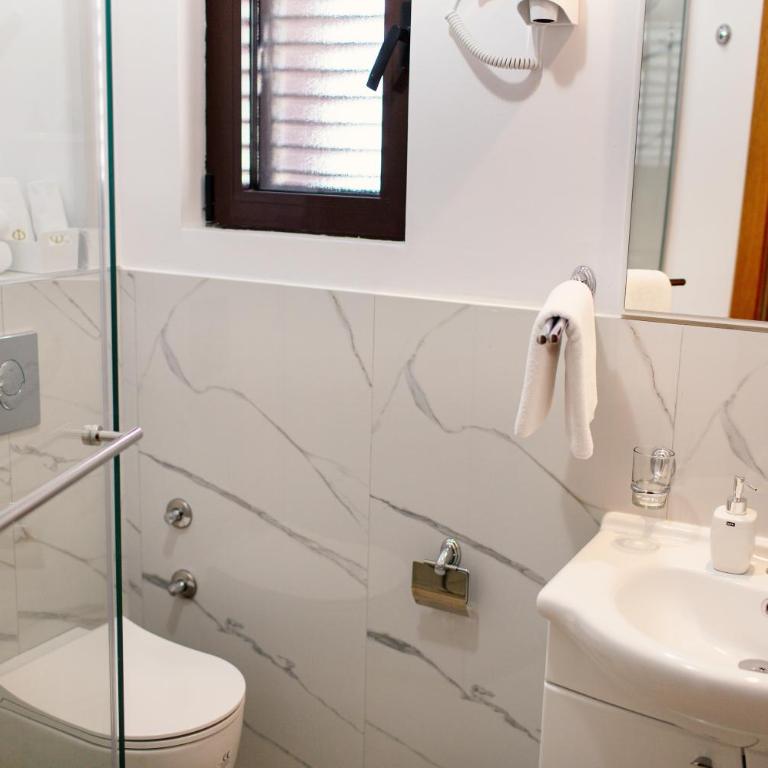 Villa Dvor Kornic - Porodični Apartman Tipa "Suite" - 9