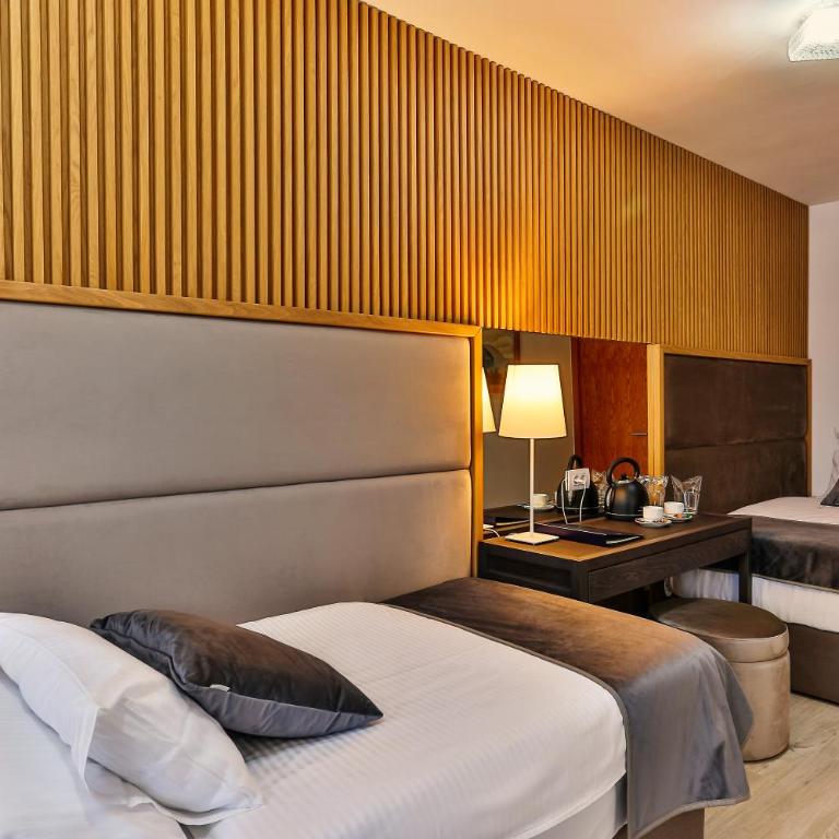 Villa Dvor Kornic - Porodični Apartman Tipa "Suite" - 7