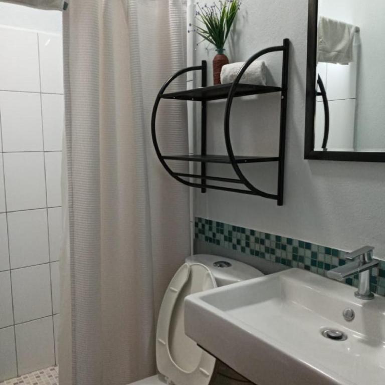 Hotel Casa Aurora - Single Room with Private Bathroom - 1